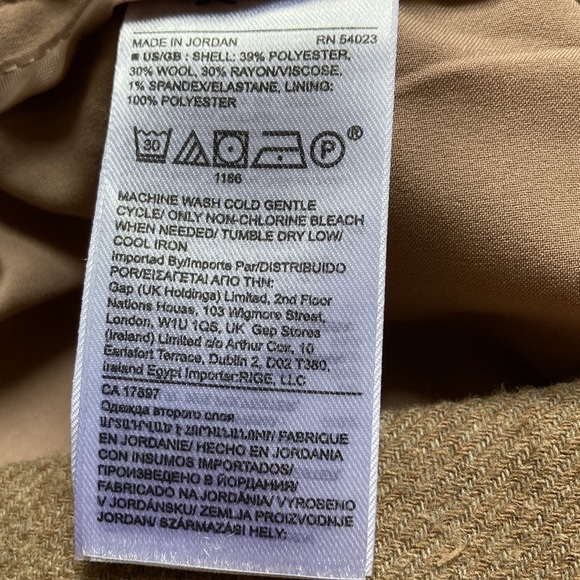 Banana Republic New with tags pants with elastic in back waist band. - Picture 9 of 10